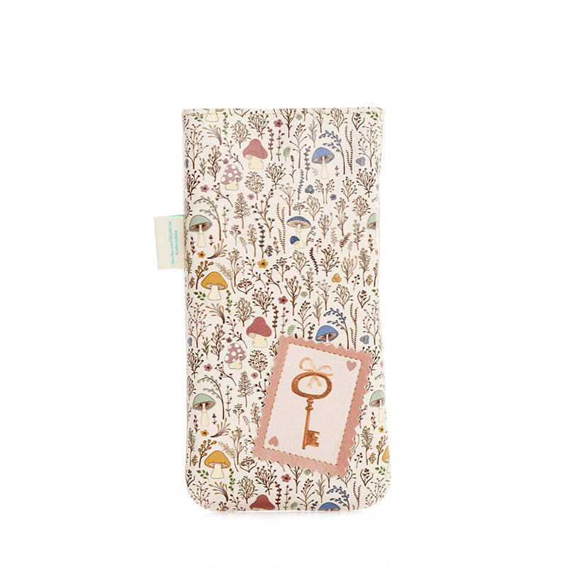ESTUCHE DE GAFAS O CELULAR WONDERLAND